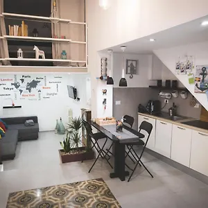 Porto 48 Apartman Bari