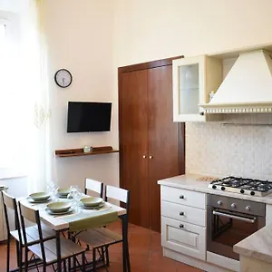 https://leghorn-centro-mare-appartamento.it-tuscanyhotel.com