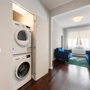 https://ponte-vecchio-deluxe-apartments.it-tuscanyhotel.com
