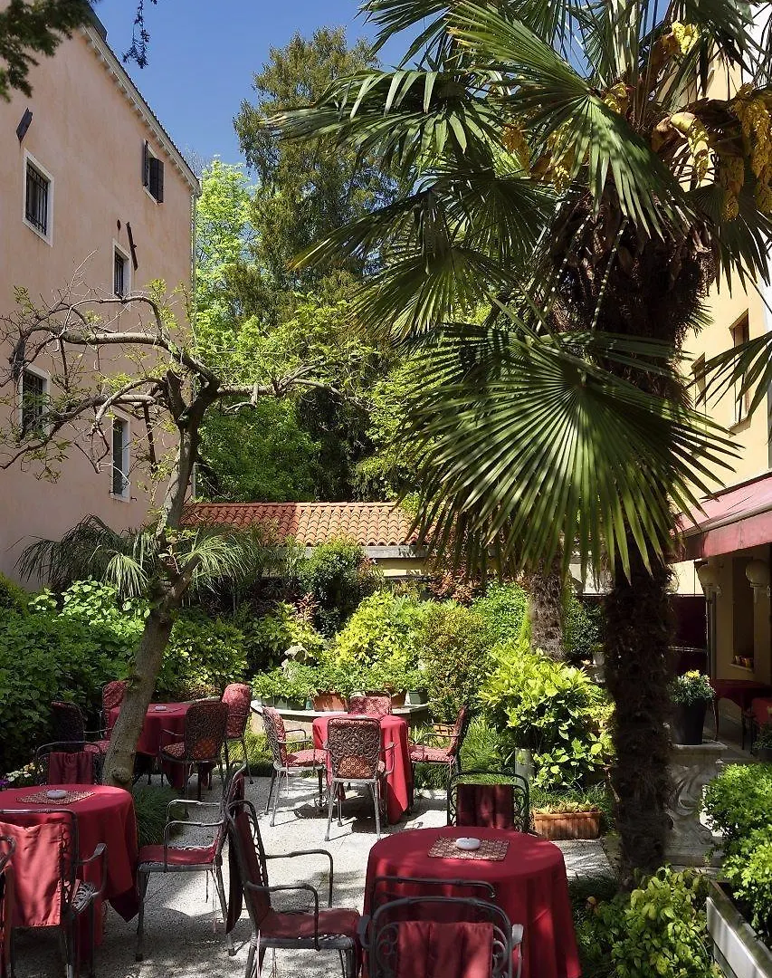 Hotel Amadeus Venice Italy