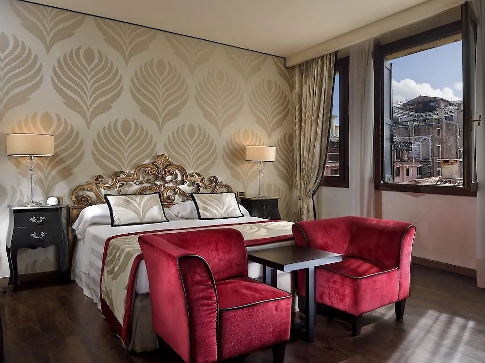 Hotel Amadeus Venedig 4*,  Italien