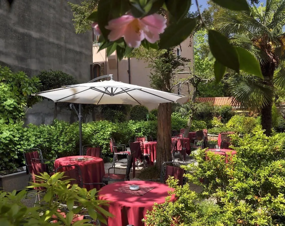 Hotel Amadeus Venedig 4*,  Italien